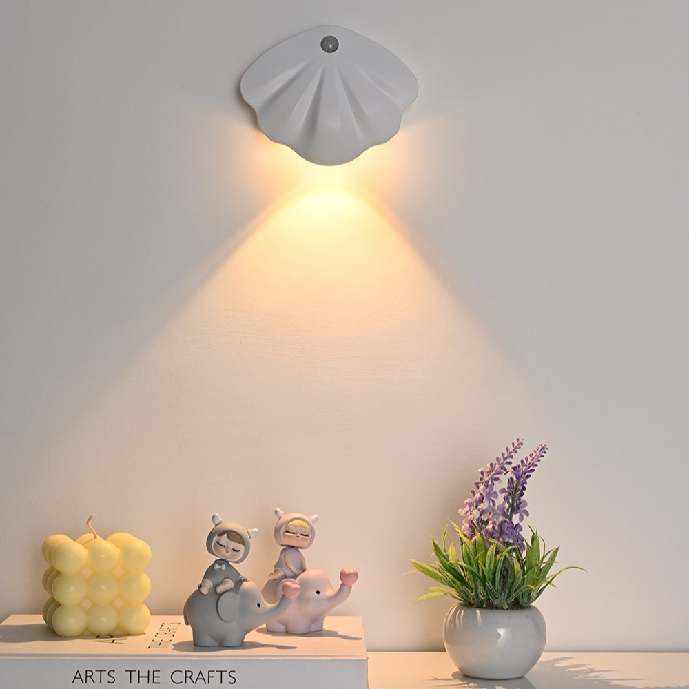 Lampe à Détecteur de Mouvement – Design Coquillage, USB Rechargeable
