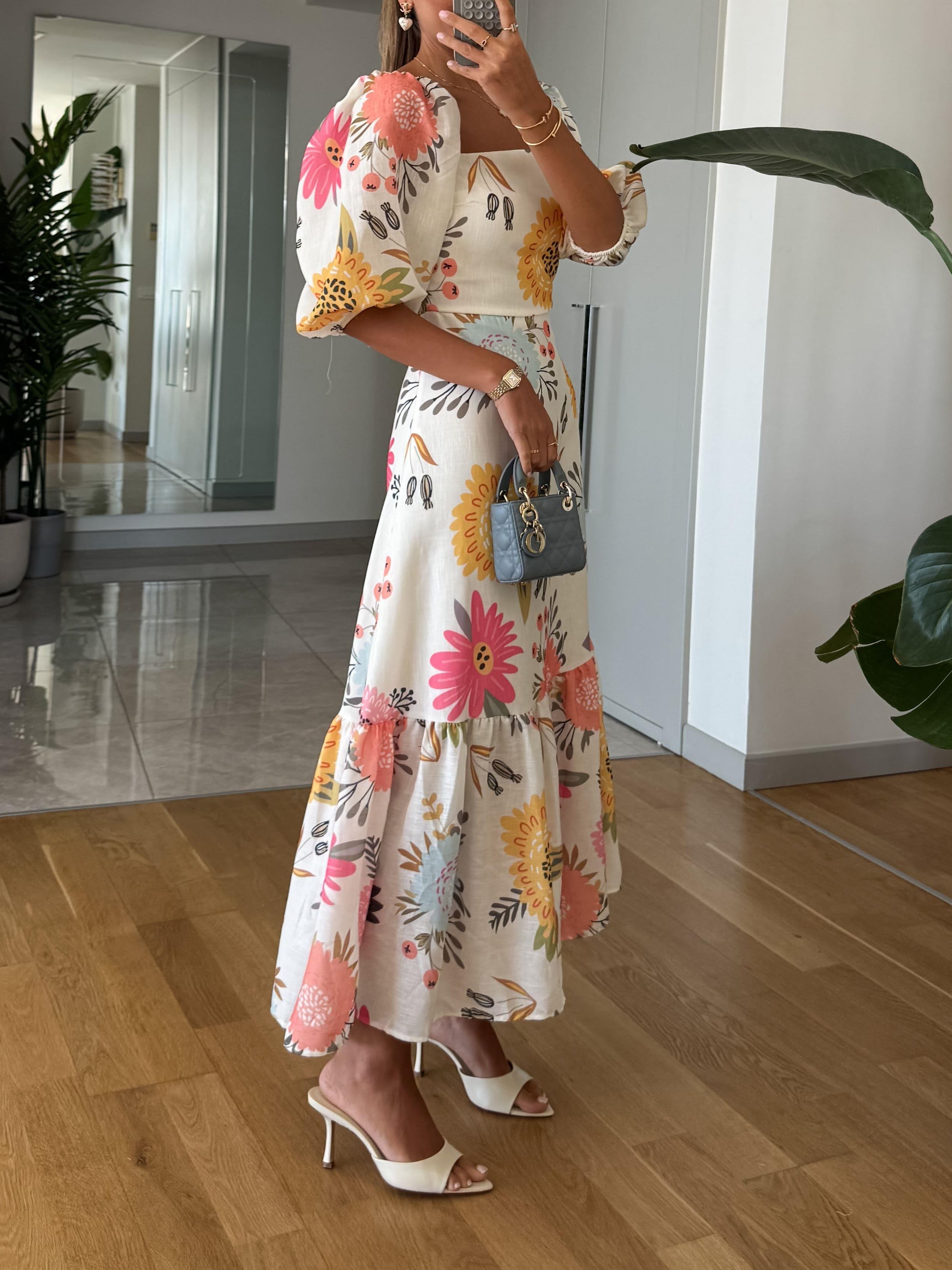 Robe midi élégante, manches bouffantes et imprimé floral