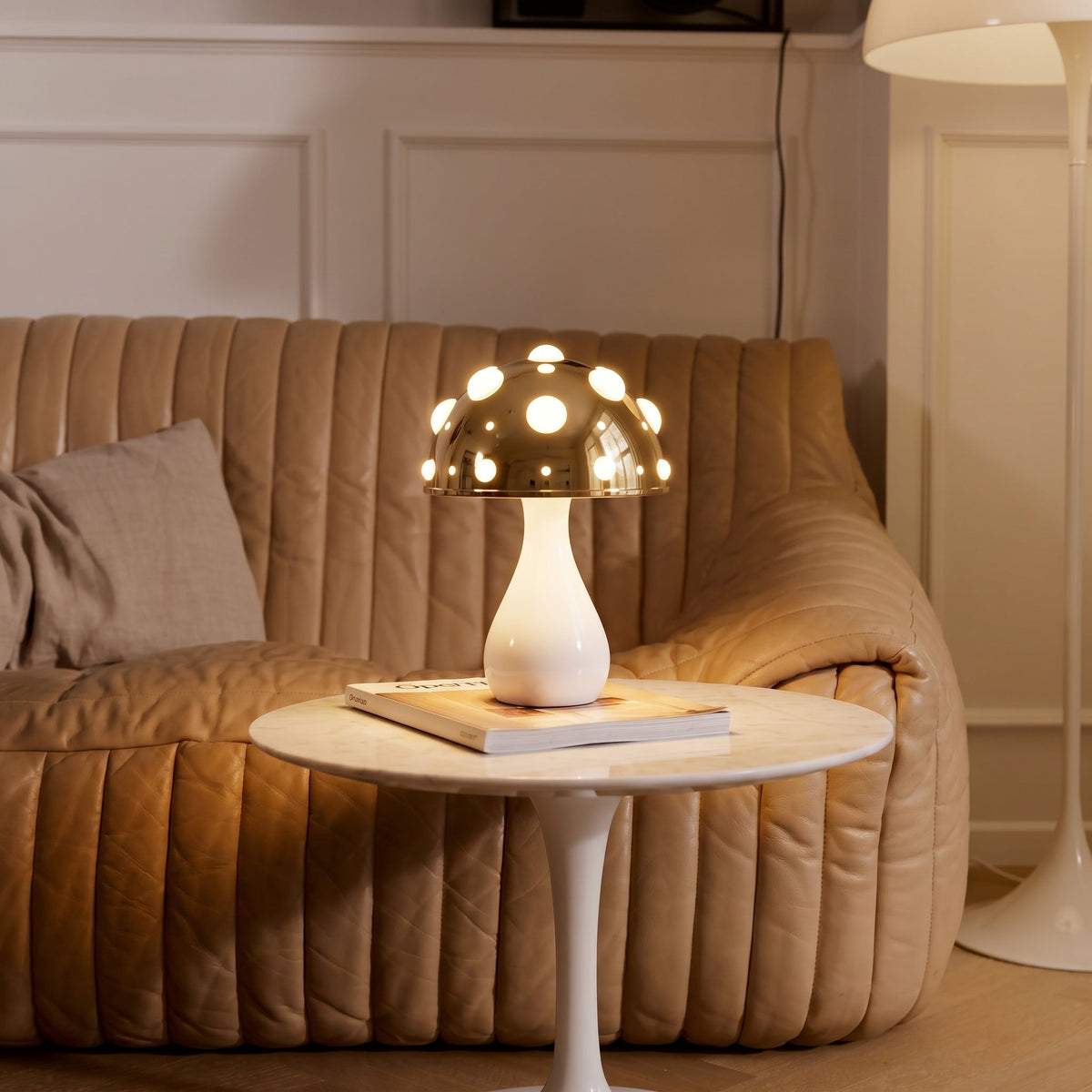 Lampe de table Champignon - Design Moderne en Métal à Intensité Variable