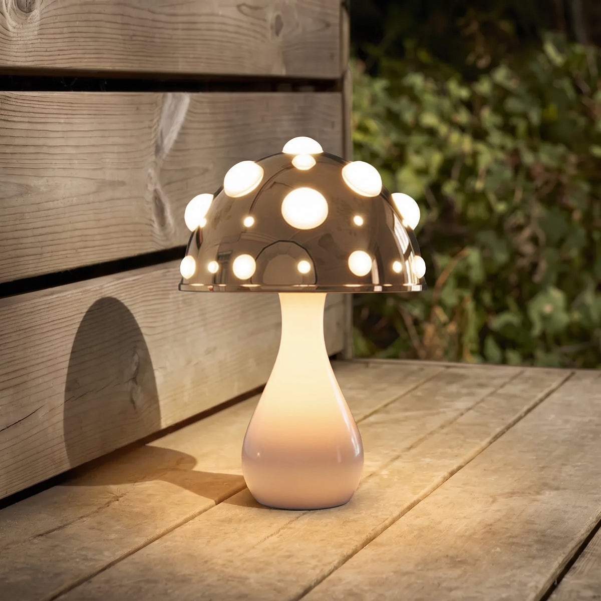 Lampe de table Champignon - Design Moderne en Métal à Intensité Variable