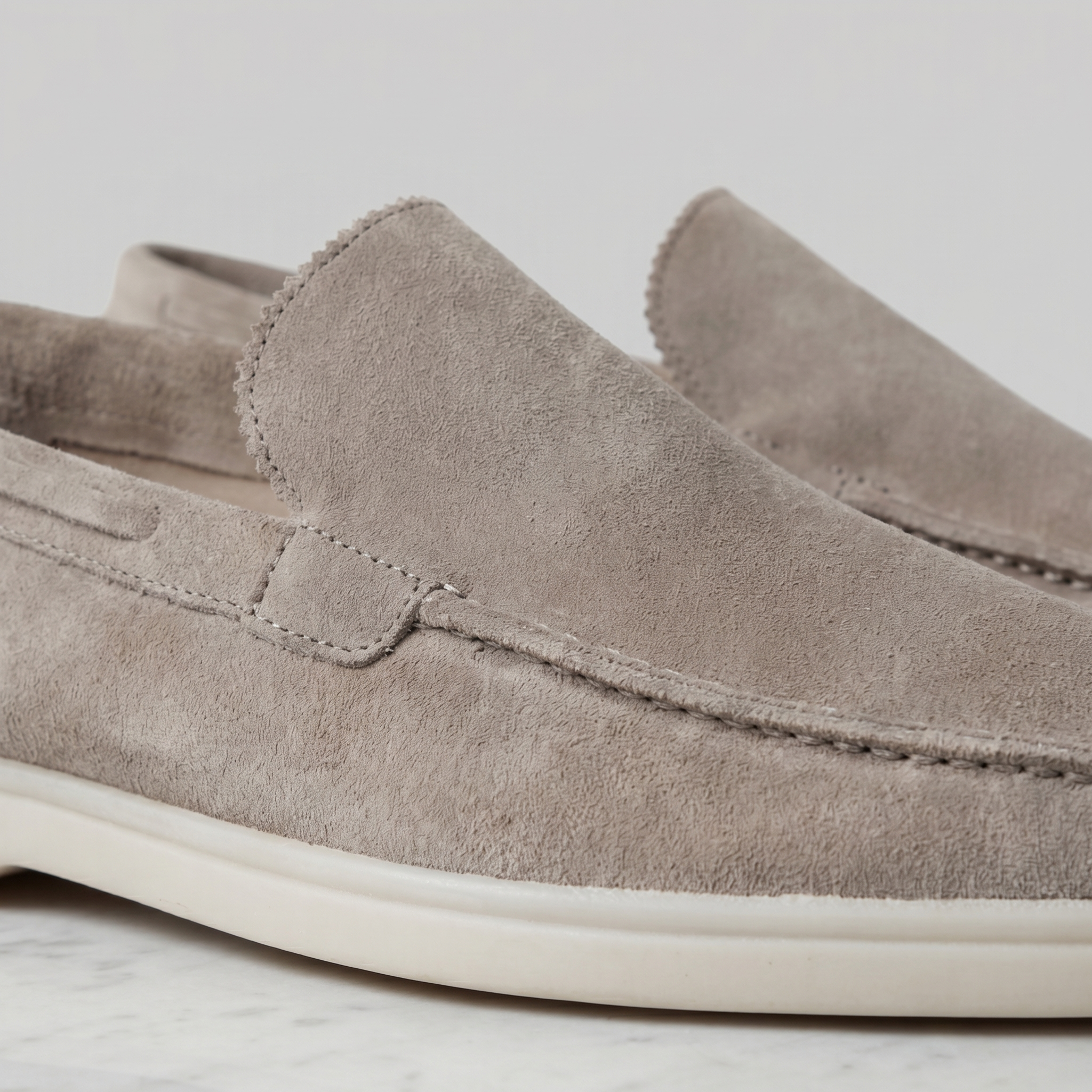 Mocassins Homme Daim Élégants : Confort Classique Polyvalent