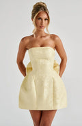 Robe courte femme jacquard sans bretelles avec dos nu