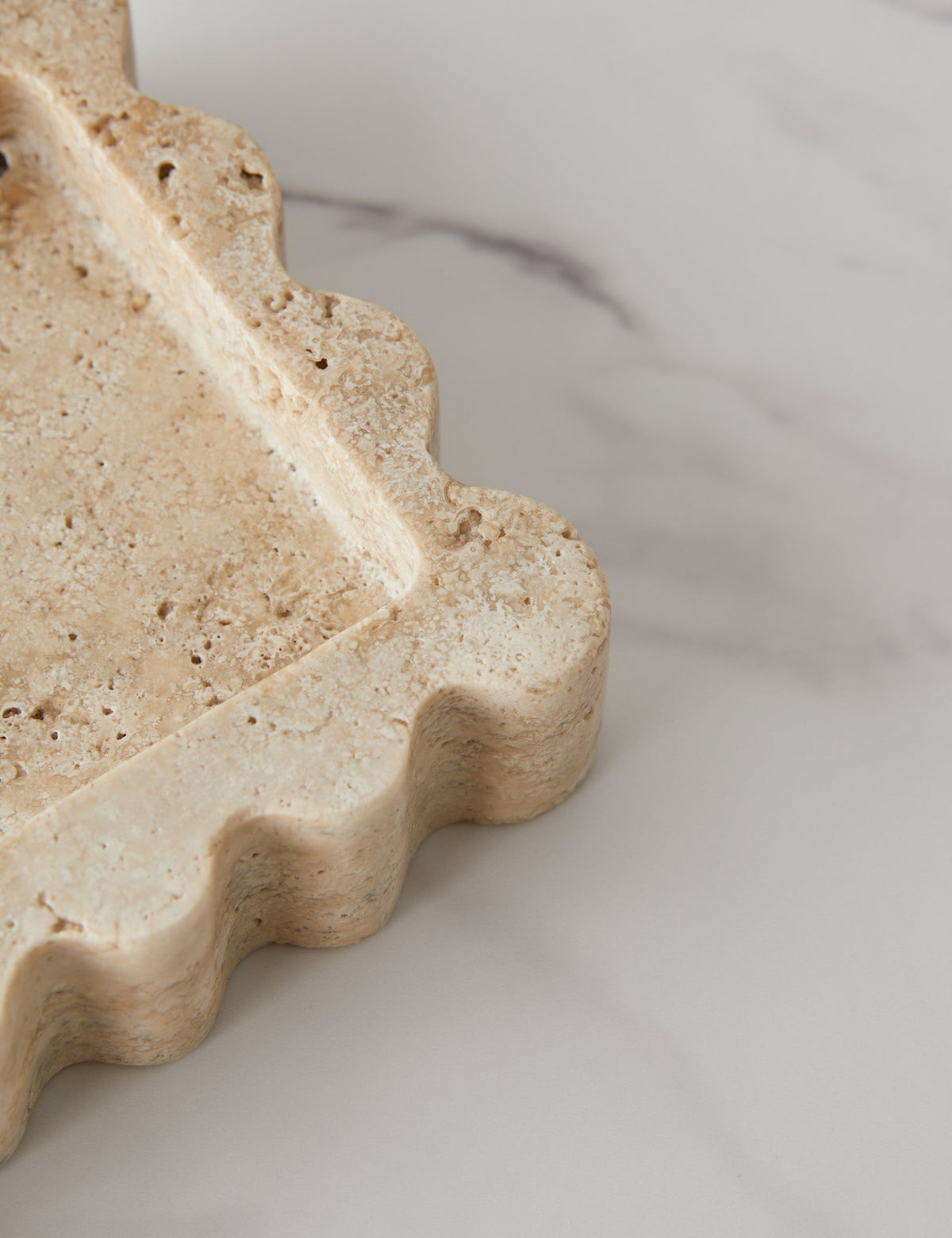 Plateau Décoratif en Marbre ScallopTray