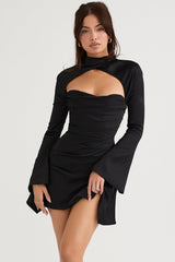 Rochie elegantă pentru femei cu mâneci detaliate și decupaje, ideală pentru seară sau cocktail